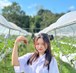 Sinh Viên Khoa Thực Phẩm Thực Hành Chuẩn Bị Dung Dịch Dinh Dưỡng Cho Trồng Rau Tại Doanh Nghiệp  