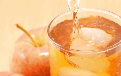 Apple juice production